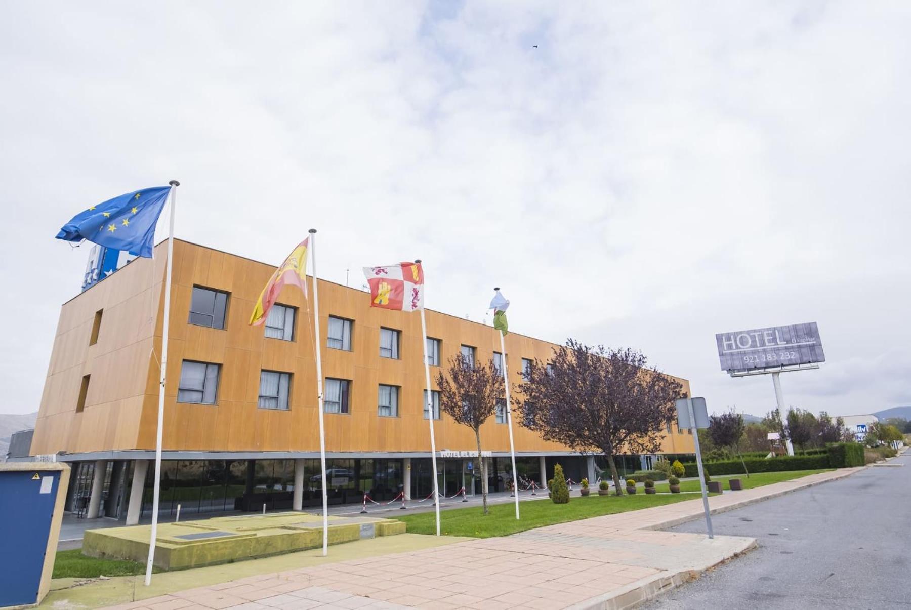 Alda El Espinar Hotel Bagian luar foto