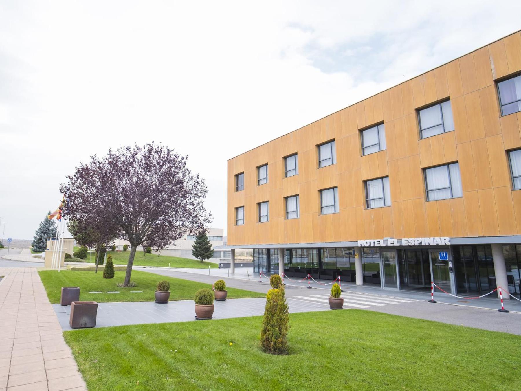 Alda El Espinar Hotel Bagian luar foto